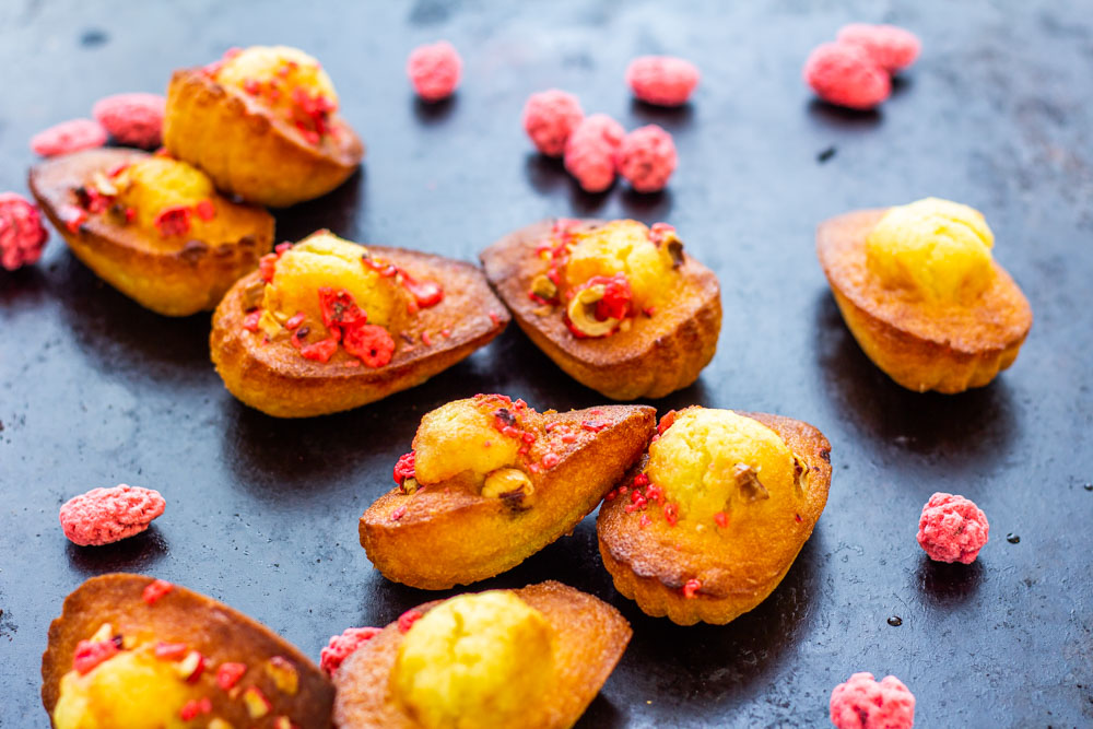 Madeleines aux framboises